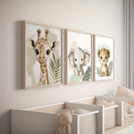 Toile d'art animaux safari illustration girafe éléphant lionceau verte chambre enfant sans cadre 30x45cm