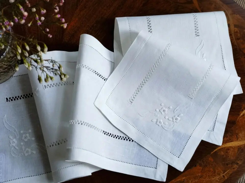 serviettes table classiques broderie florale blanc set pièces lin élégant vintage