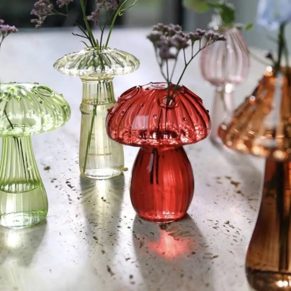 vase moderne transparent vert bleu rouge orange rayures décoration table chambre simple