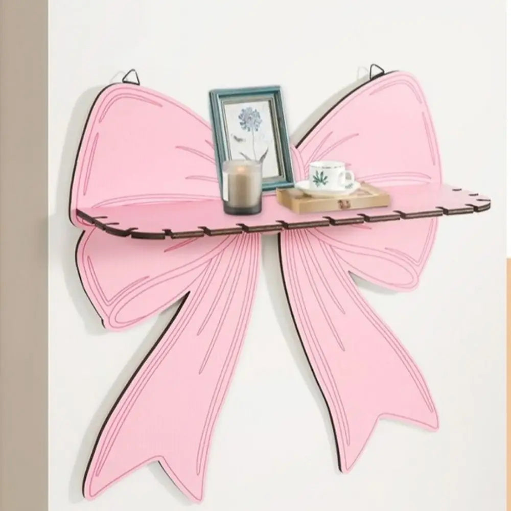 étagère murale bois rose clair motif ruban moderne clips métalliques