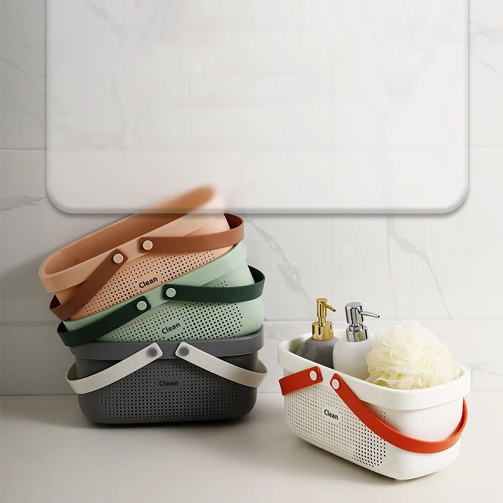 Panier à linge orange plié pour rangement compact