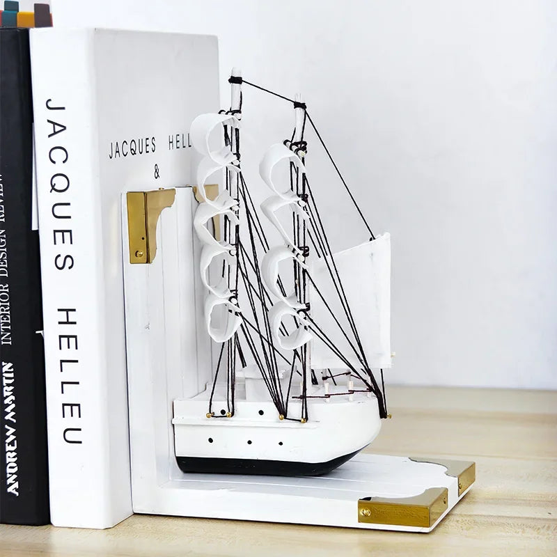support livres bateau voiles transparentes clips dorés moderne décoratif noir blanc