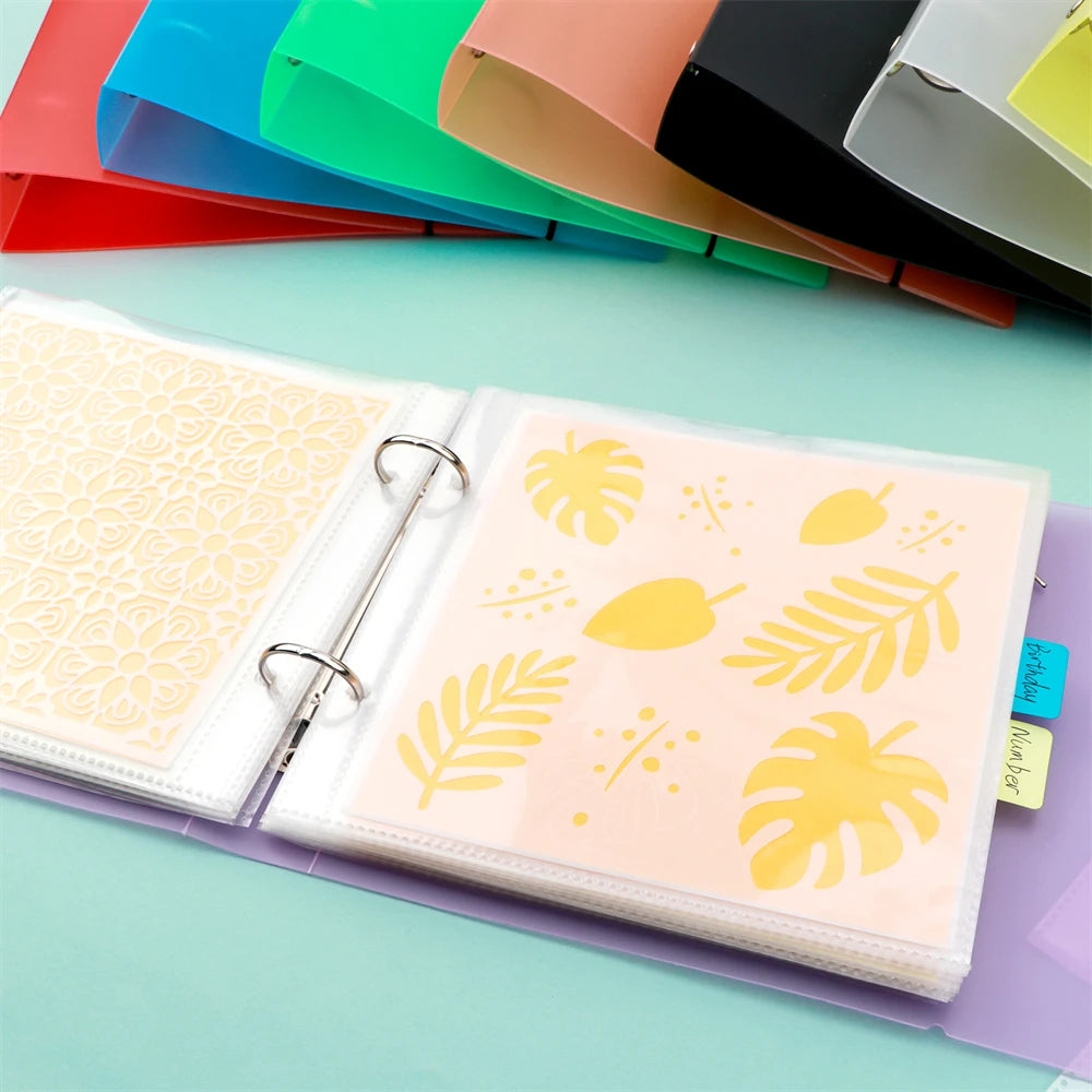 organisateur pochoirs scrapbooking portfolios anneaux couleurs motifs floraux géométriques feuilles transparentes étiquettes autocollantes pochettes