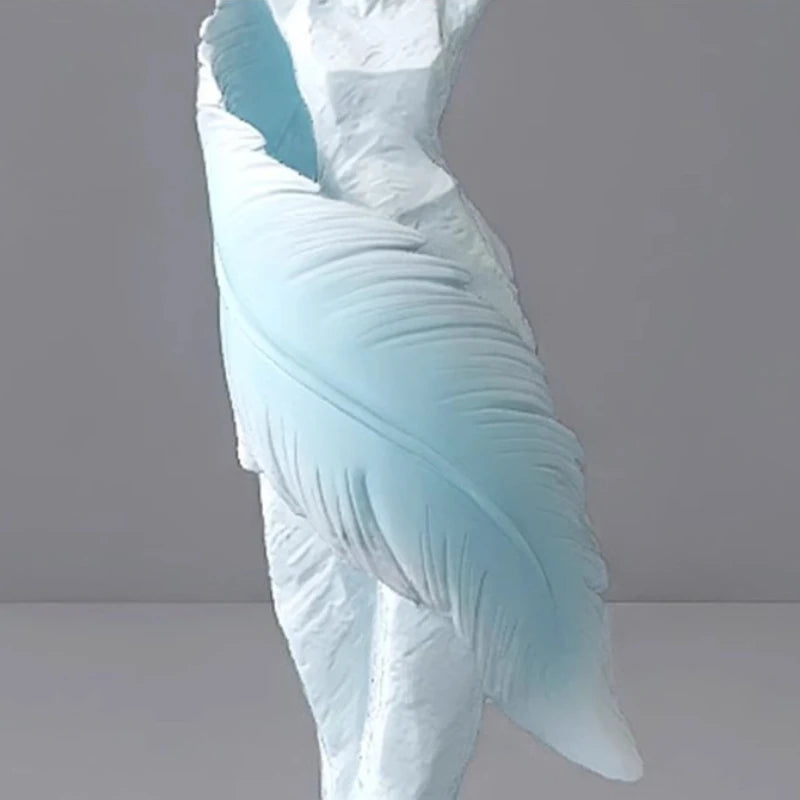 sculpture décorative moderne figure féminine globe lune noir blanc bleu clair résine chambre salon