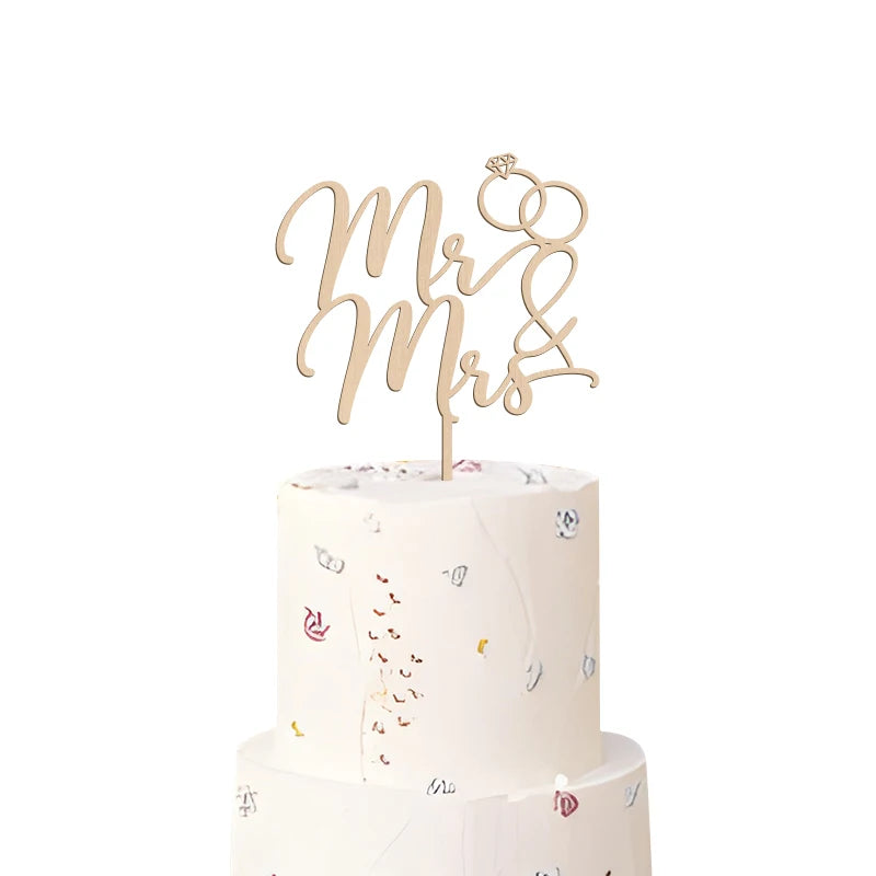 décoration gâteau mariage mr mrs lettres calligraphiées alliances diamant tige bois
