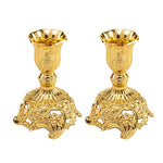 bougeoirs or argent ornements baroques chandelles mariage décoration intérieure classique gravures détaillées