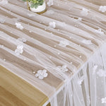 nappe table tulle transparent fleurs romantique décoration mariage blanc semi transparent farmhouse