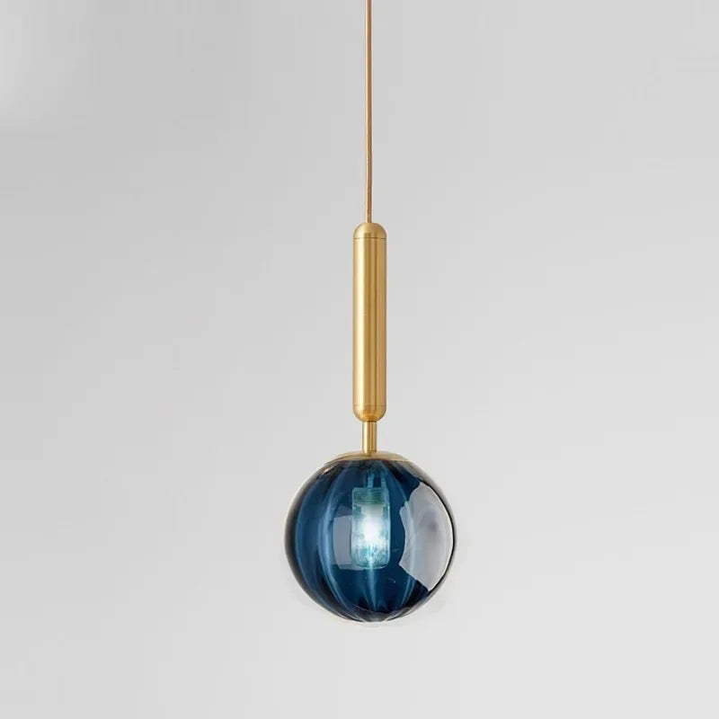 Lampes suspendues modernes verre coloré bleu rouge ambre blanc gris doré noir minimaliste