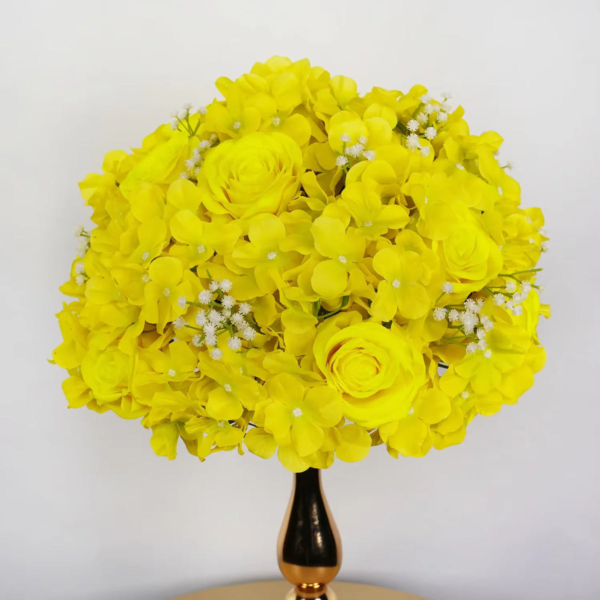 décoration intérieure bouquet artificiel blanc rose élégant mariage événement maison