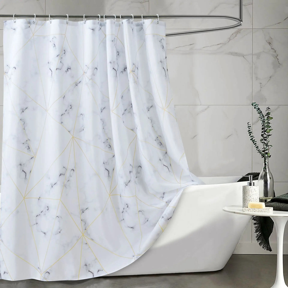 rideau douche moderne marbre blanc gris or géométrique polyester opulent élégant anneaux métalliques