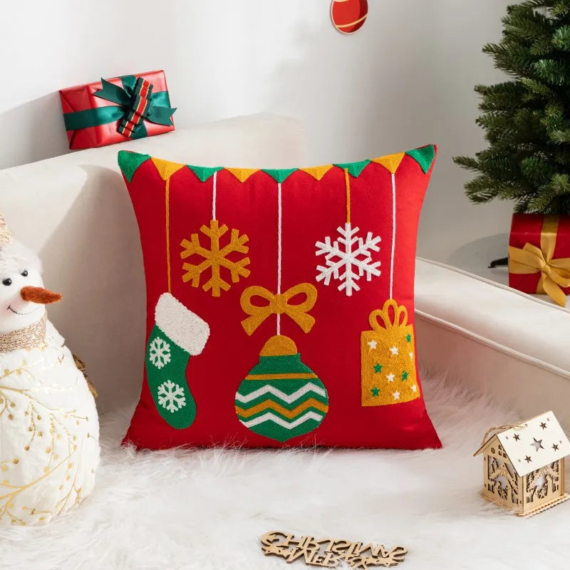 housses coussins brodées noël rennes neige opaques nordique rouge blanc gris festive