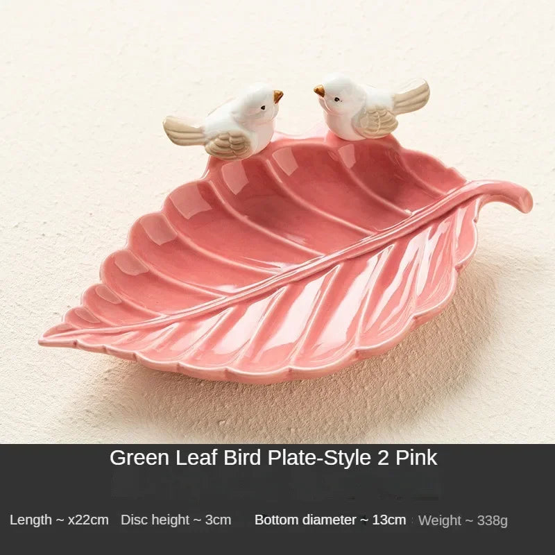 assiettes feuilles oiseaux reliefs cupcakes décoratives naturelles verte rose blanche
