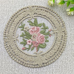 serviettes table vintage coton beige clair motifs floraux crochetées rustiques décoration table