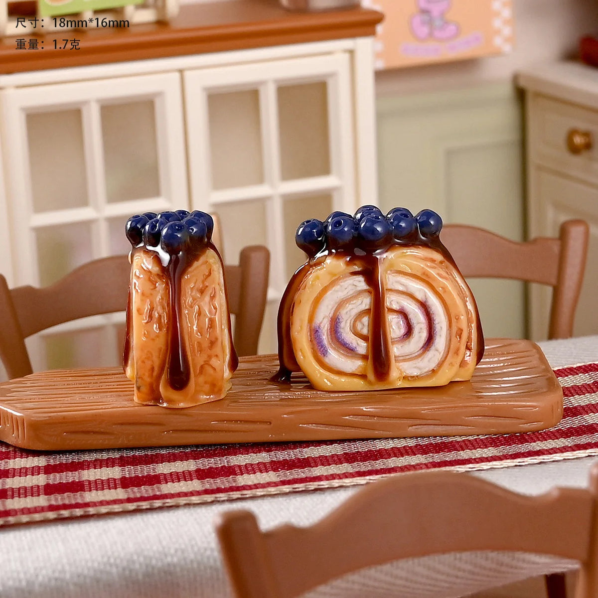 mini gâteaux dessert résine fruits détails fins maison poupée décor accessoire variés couleurs blanc