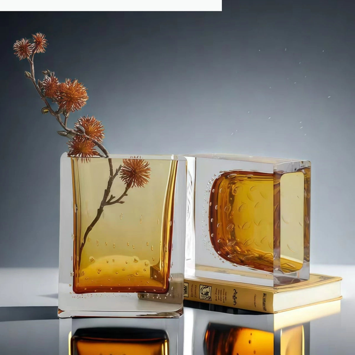 vase verre transparent jaune ambré moderne bulles air texturé fleurs rosesbranches orange