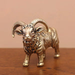 statuette chèvre bélier doré argenté brun clair texture laine décorative animaux intérieur