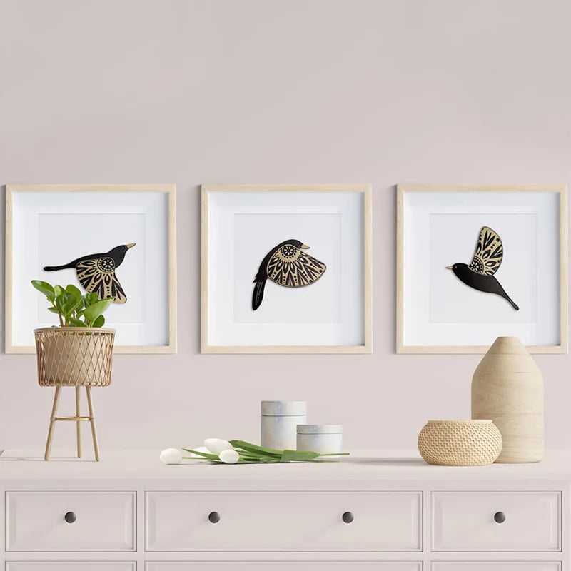 Décoration murale oiseaux en bois 3 pièces couleur prune vue de face
