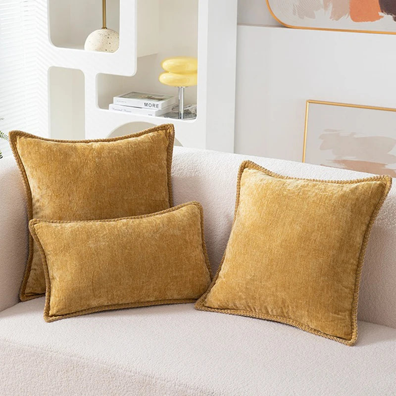coussin chenille 50x50 cm moutarde motif uni moderne décoration maison øillet fixé