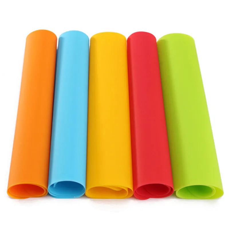 tapis silicone cuisson rectangle moderne orange bleu jaune rouge vert marron lisse uniforme