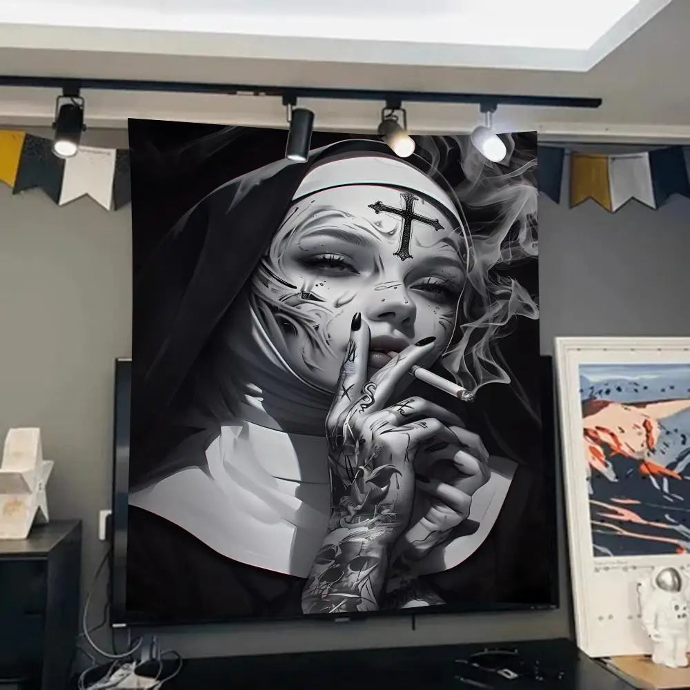 toile d'art contemporaine femme tatouages croix fumée noir blanc clips adhésif 60x90cm 70x115cm 80x130cm