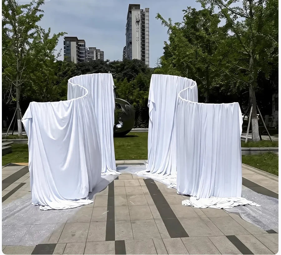 rideaux scène modernes tringles métal beige blanc uni opaques événements mariage