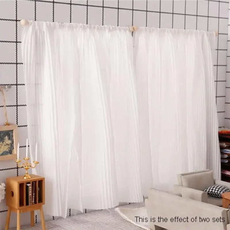rideaux blancs plissés nœuds tissu translucide shabby chic accessoires poupées miniatures chambre salon