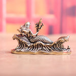 statue decorative sirene bronze trident vagues maison art mythologique artisanal