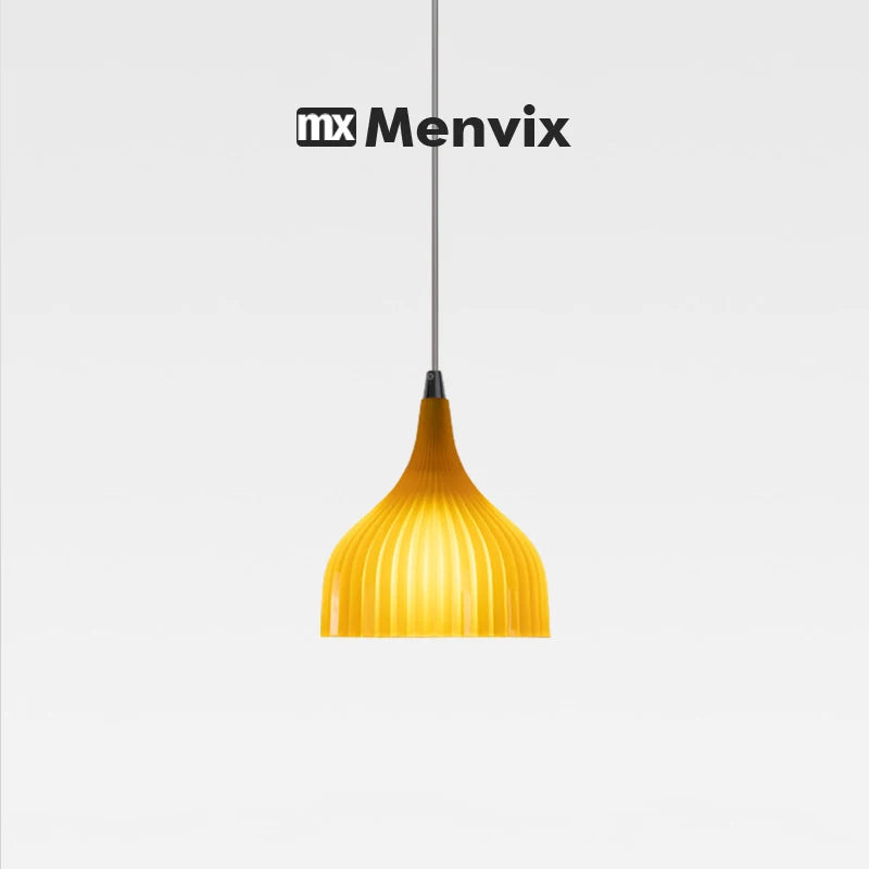 suspension lumineuse moderne plissée jaune blanc argenté câble métallique salon restaurant chambre principale