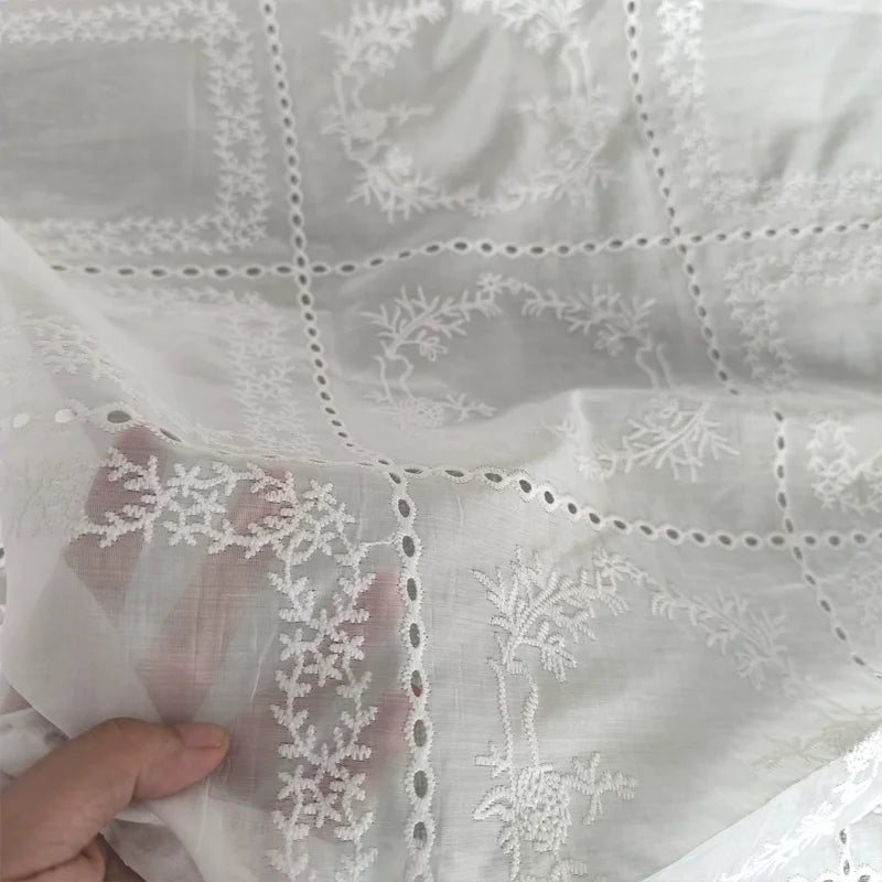 tissu coton brodé fleurs blancs traditionnels haute absorption bricolage artisanal