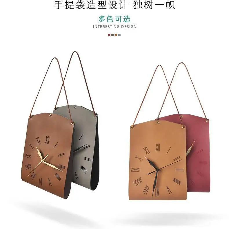 horloge murale marron clair rouge foncé gris imitation cuir chiffres romains vintage rustique minimaliste