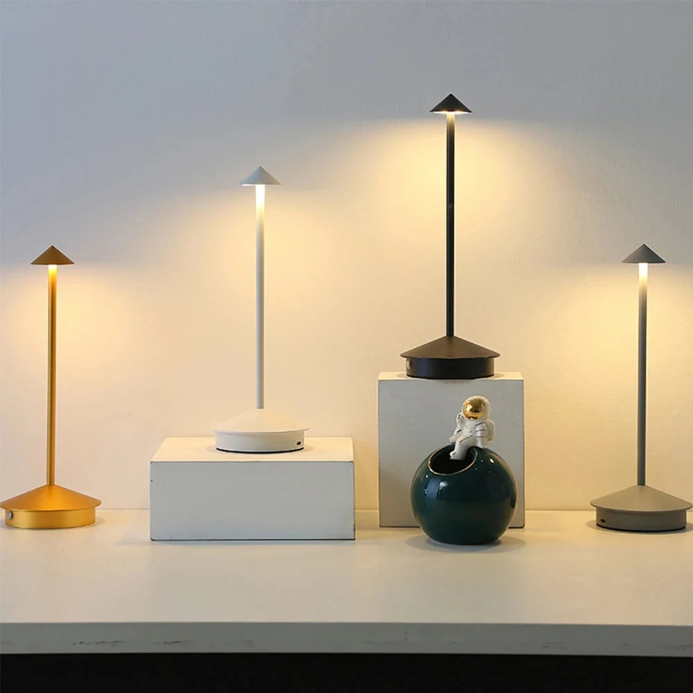 lampe table rechargeable usb blanc noir doré marron moderne minimaliste tactile ajustement luminosité