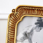cadre photo or motif géométrique classique fixation photo dimensions 18.4cm 13.6cm