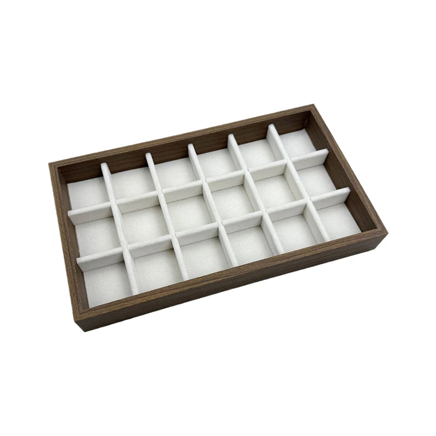 boîtes bijoux velours blanc bois marron clair moderne minimaliste rangement colliers bagues boucles d'oreilles