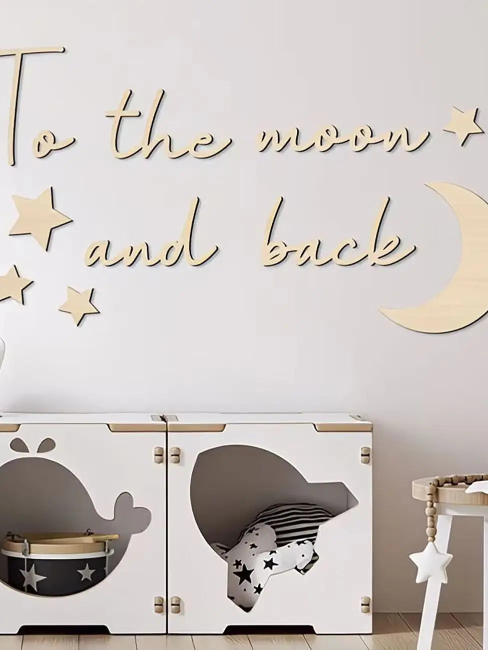 décoration murale moderne lettres lune étoiles adhésif naturel bois minimaliste