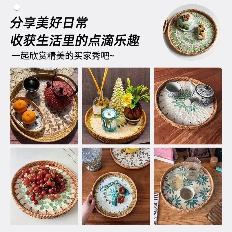 plateau rond rotin coquillages feuilles naturelles décoration boho assiette fruits pain petit déjeuner