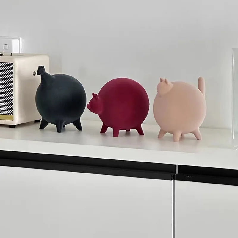 figurines animaux contemporains mignonnes plumeuses résine noire rose orange beige bleu marine