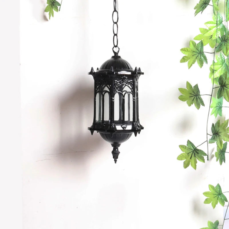 lanterne suspendue gothique verre transparent motifs floraux chambre salon étude