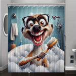 Rideau de douche amusant avec un suricate souriant portant des lunettes dans une baignoire remplie de mousse.
