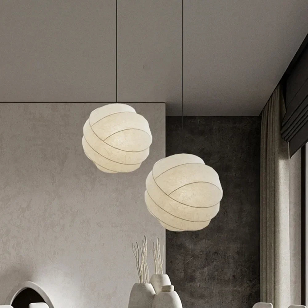Suspension lumineuse soie beige clair rayures horizontales moderne cuisine salon chambre