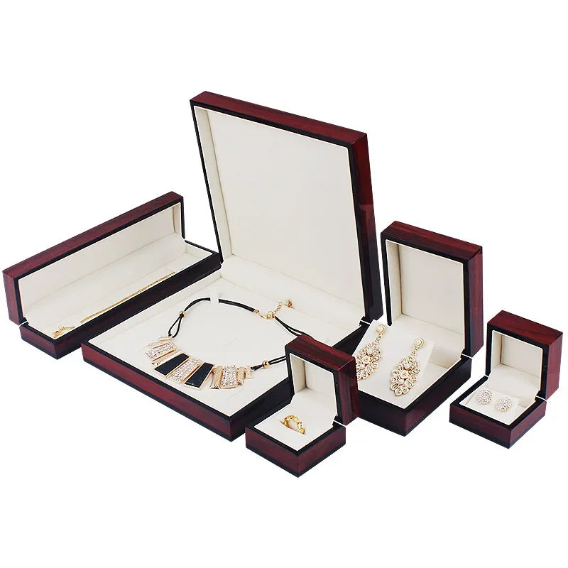 boîte rangement bijoux velours bois classique or noir blanc doré strass chaîne