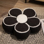 coussin moderne fleurs arrondies bordure blanche couleur noir blanc jaune rose grisclair