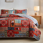 ensemble couvre lit matelassé microfibre géométrique floral boho chic multicolore rouge bleu beige taies