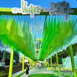 rideau decoratif vert blanc rose bleu rayures ondulees moderne decoration event