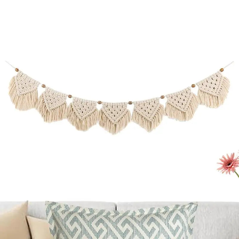 guirlande macramé boho chic beige clair motifs géométriques franges