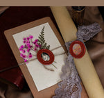 cadres décoratifs vintage ornementaux motifs floraux couleur or rouge marron