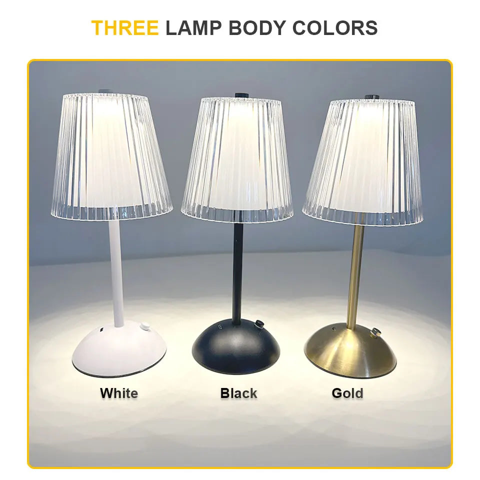 Lampe de chevet tactile LED allumée en ambiance