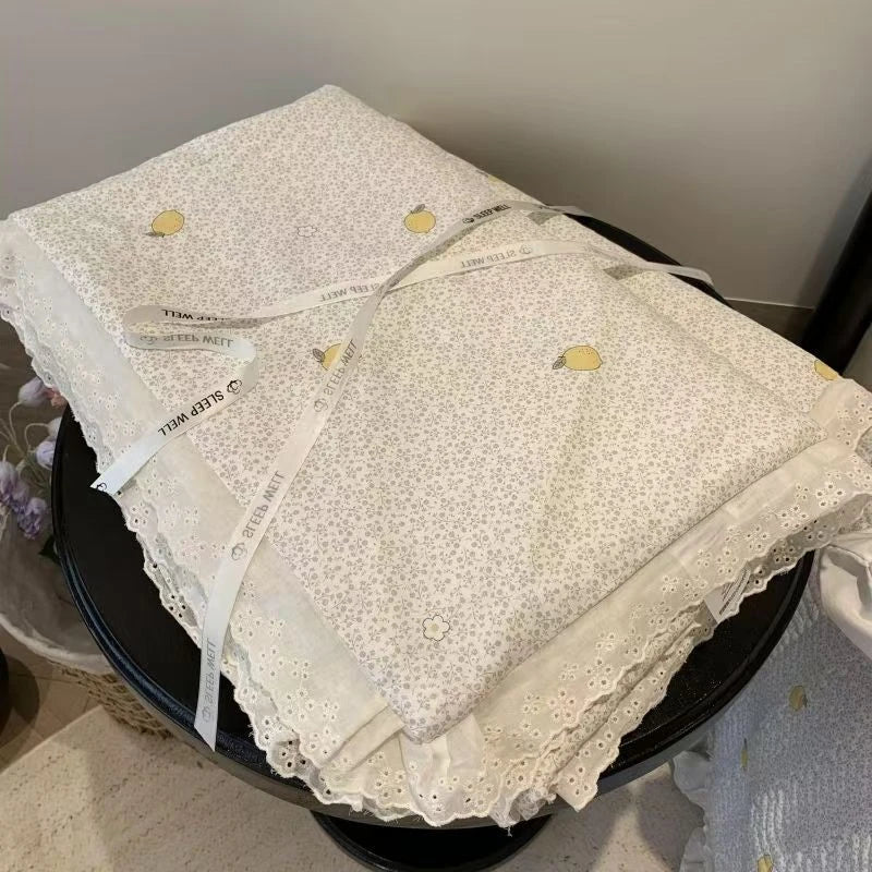 couette coton imprimé floral vintage blanc rose bleu verte translucide 200x230cm