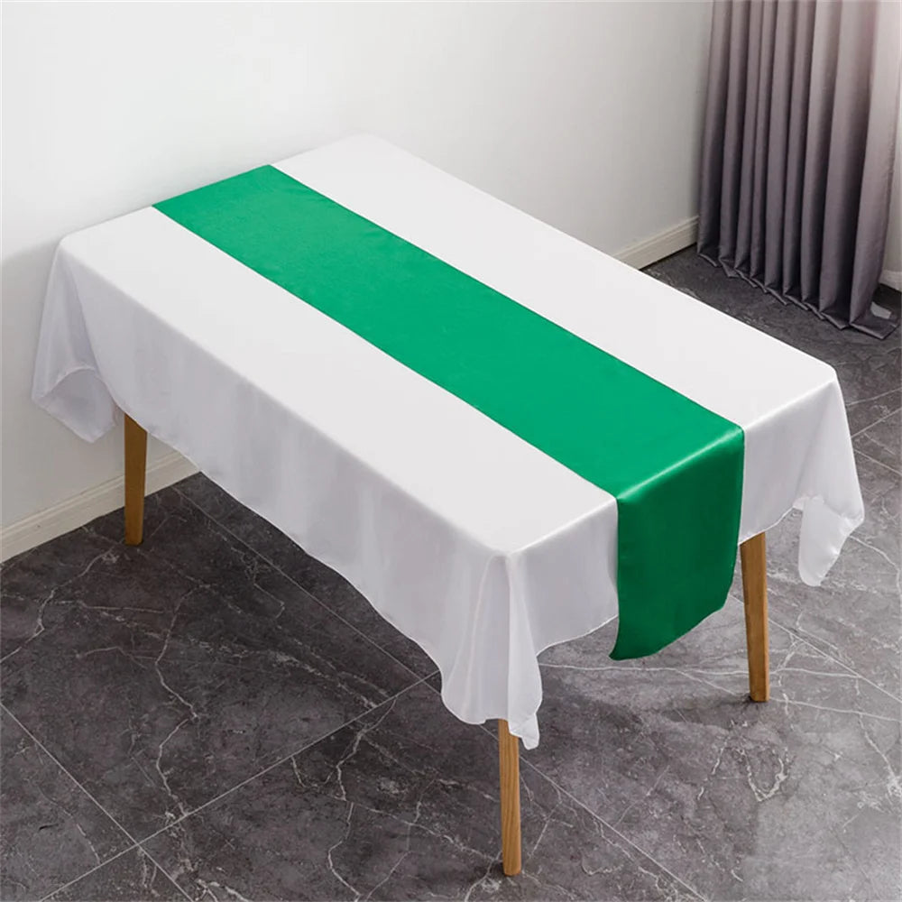 nappe satinée table fête blanc rouge rose anniversaire mariage baptême noël saint valentin