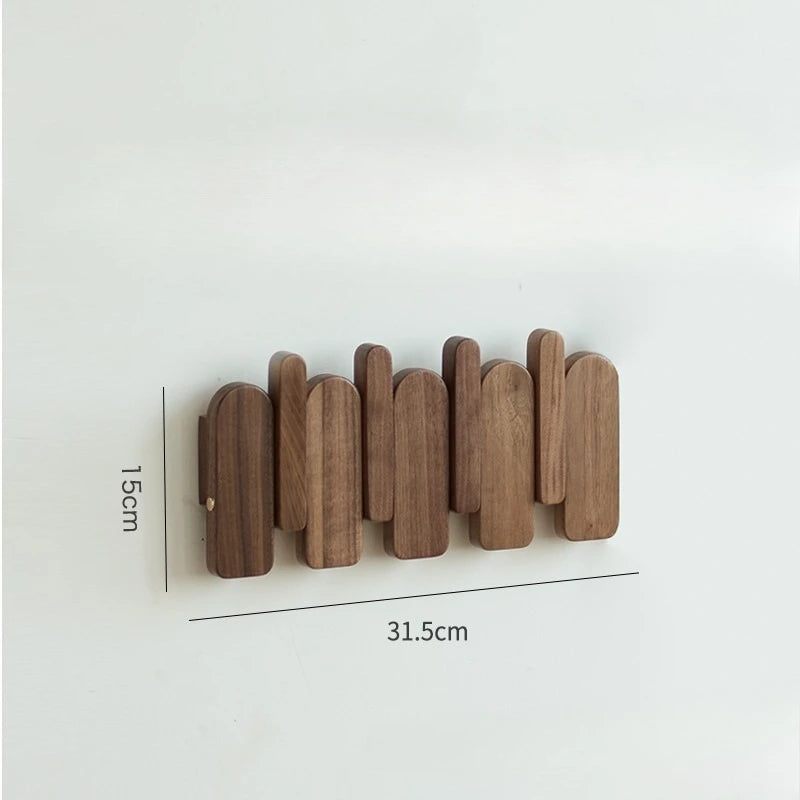 porte clés mural bois naturel moderne marron clair fixations adhésives sacs peluches hooks entrée