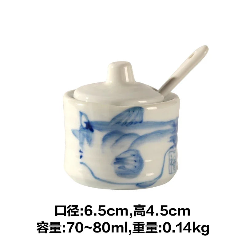 pot condiments porcelaine broyeur épices cuillère fleurs blanches motifs floraux rustique